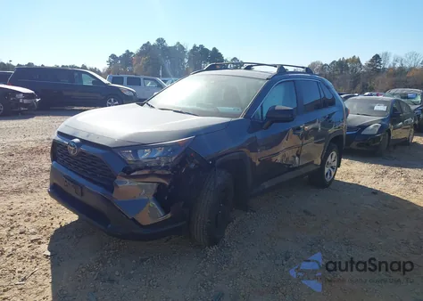 2021 Toyota Rav4 Le z USA, uszkodzony, nr VIN 2T3F1RFV7MC206496